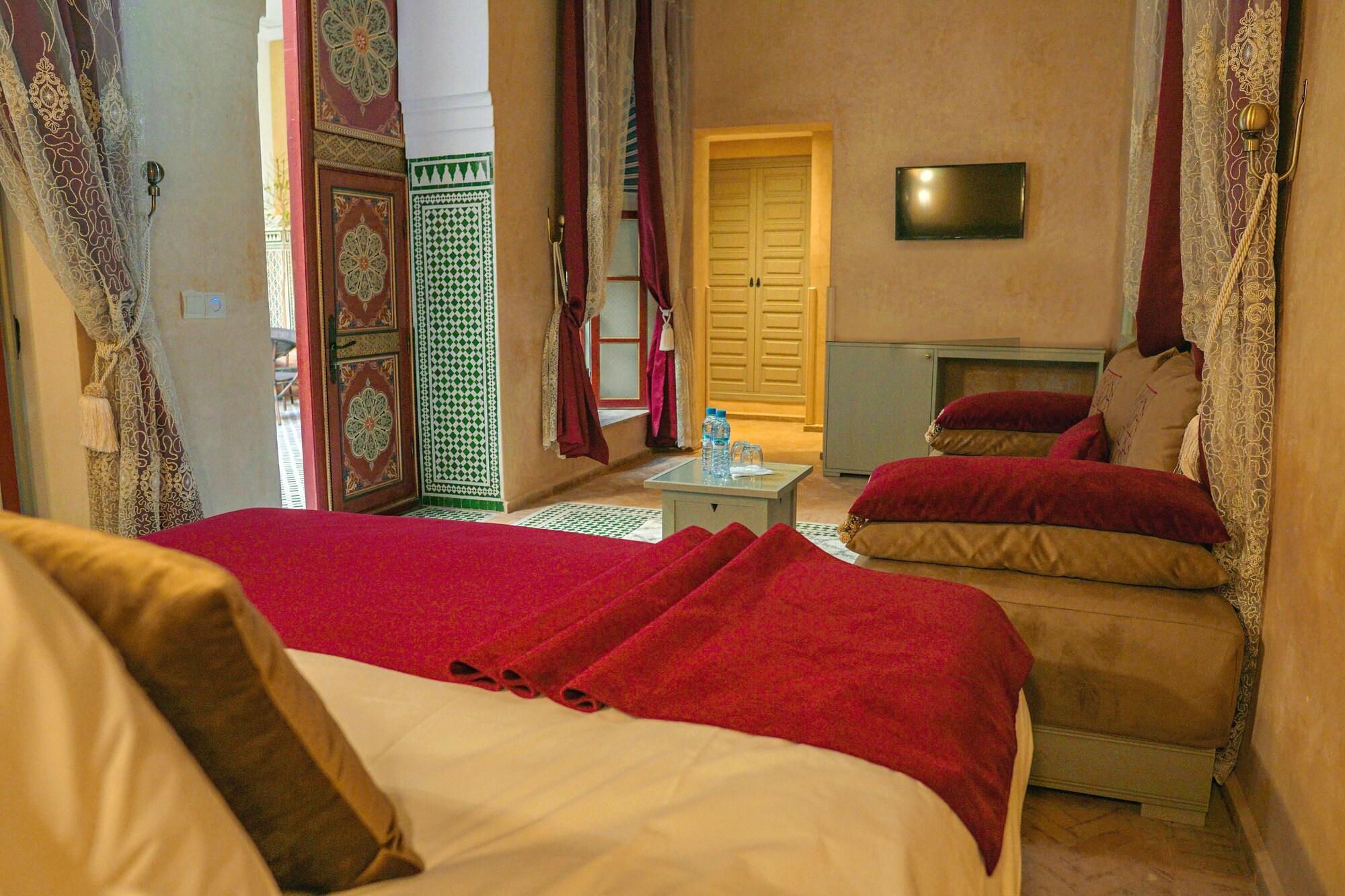 Riad Zidania แมกเนส ภายนอก รูปภาพ
